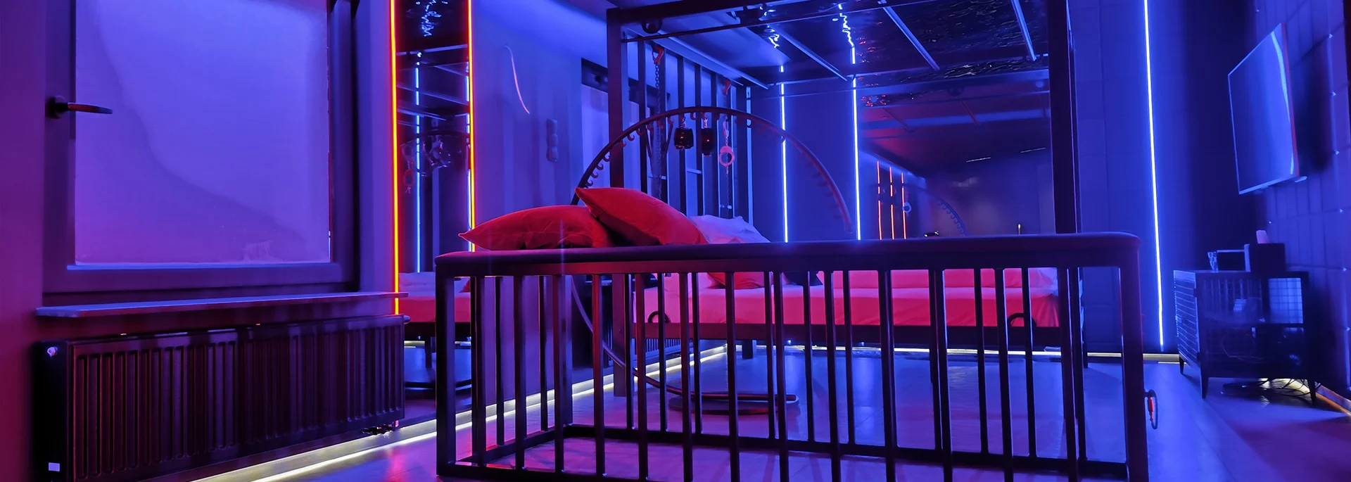 Przestrzeń apartamentu BDSM Luxxx.eu Warszawa